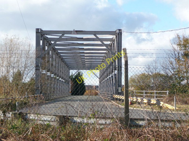 Photo 6"x4" Replacement for a transporter bridge Warrington\/SJ6088 c2010