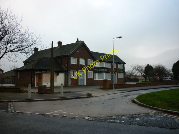Photo 6"x4" The Grange Public House Neat Marsh c2010