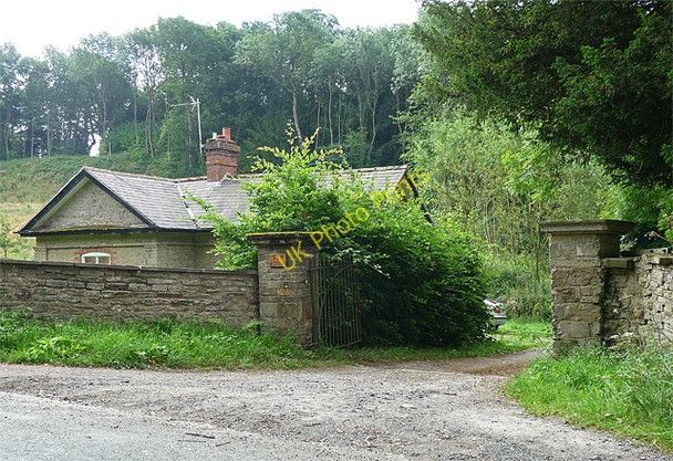 Photo 6"x4" Lodge near Hungerford Hungerford\/SO5389 c2010