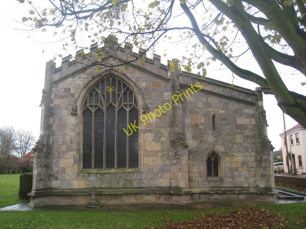 Photo 6"x4" The East End of St. Oswald's, Althorpe Althorpe c2010