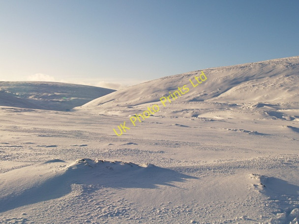 Photo 6"x4" Cairngorm snow scene A' Bhuidheanach\/NN6579 c2008