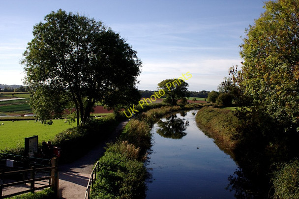 Photo 6"x4" The Grand Western Canal from Greenway Bridge Halberton c2010