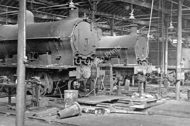 Photo 6"x4" Inside the Repair Shops at Rugby Locomotive Depot Rugby c1953