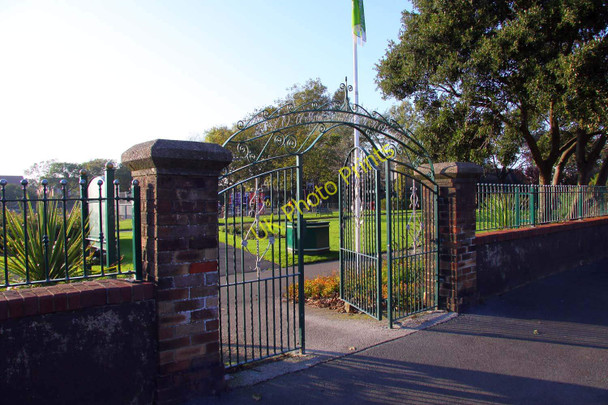 Photo 6"x4" Park gates on Lytham Road Squires Gate c2010