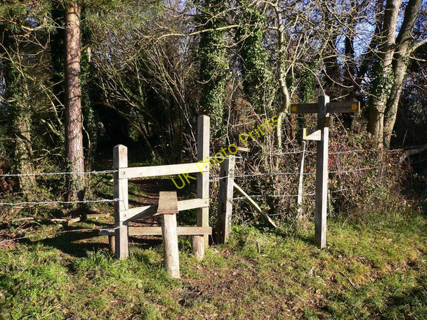 Photo 6"x4" Stile and sign on Handle Down Up Marden c2010