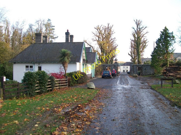 Photo 6"x4" Approaching the Grand Lodge of Castlewellan Castle Castlewellan c2010