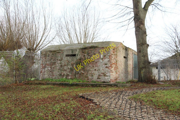 Photo 6"x4" Path to the pillbox Wallingford c2010