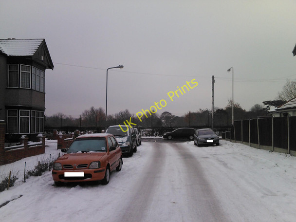 Photo 6"x4" Snowy Middlefield Approach Ilford\/TQ4486 c2010
