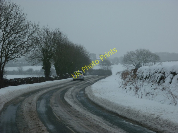 Photo 6"x4" Tranby Lane towards Anlaby Hessle\/TA0326 c2010