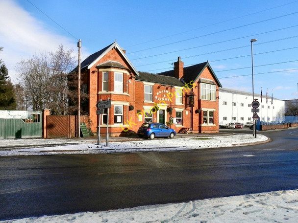 Photo 6"x4" Railway & Linnet Chadderton c2010