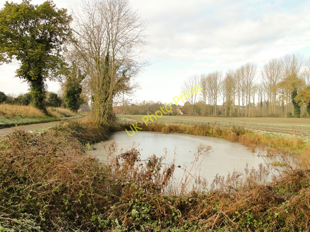 Photo 6"x4" Frozen roadside pond at Thurton, Norfolk Thurton c2010