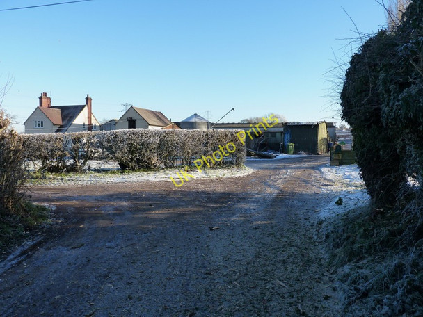 Photo 6"x4" Robins Nest Farm, Lower Penn Castlecroft c2010