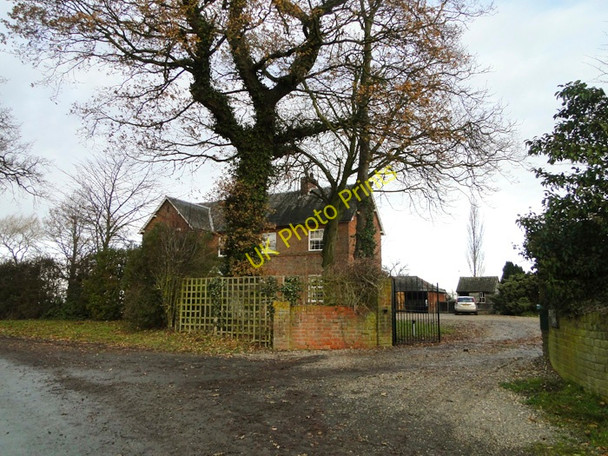 Photo 6"x4" Farmhouse at Retreat Farm, Flixton Flixton\/TM3186 c2010