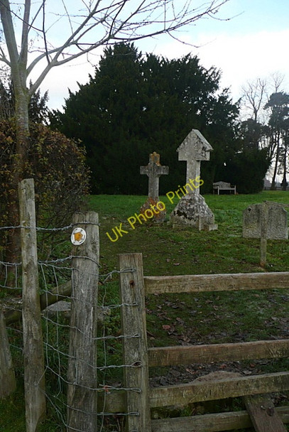 Photo 6"x4" Graves at Beenham church Beenham Stocks c2010