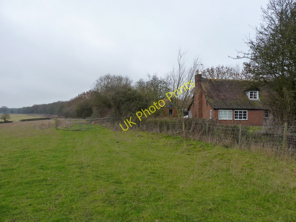 Photo 6"x4" Puck Hill cottage Phepson c2010
