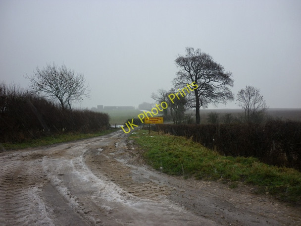 Photo 6"x4" The way to Field House Farm Catwick\/TA1345 c2010