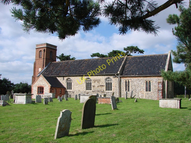 Photo 6"x4" Hoveton St John's church Hoveton c2007