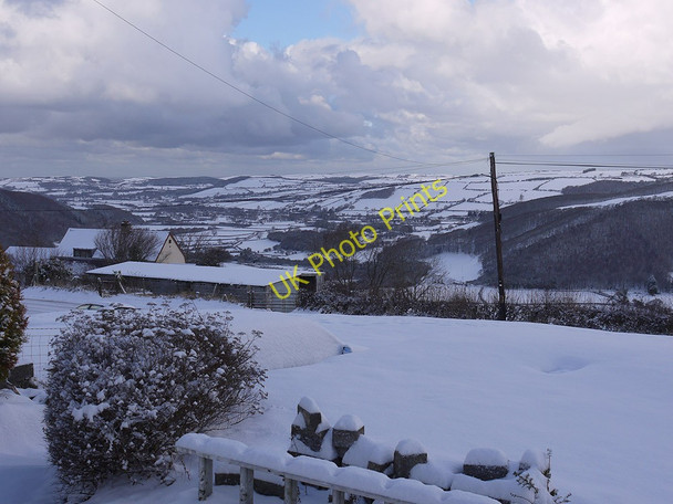 Photo 6"x4" View down a snow-covered Dyffryn Rheidol Pisgah\/SN6777 c2010