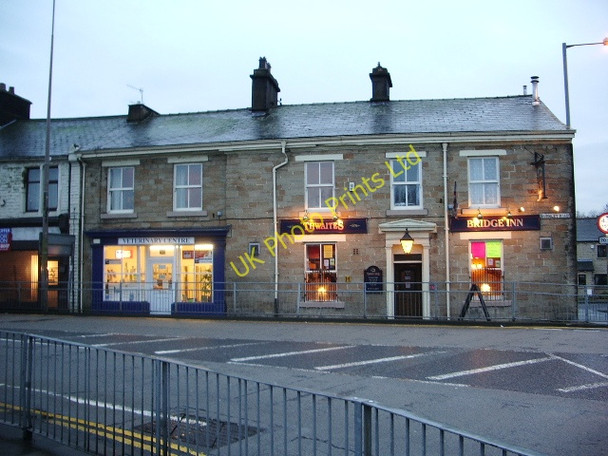 Photo 6"x4" Bridge Inn, Burnley Road, Padiham Padiham c2008