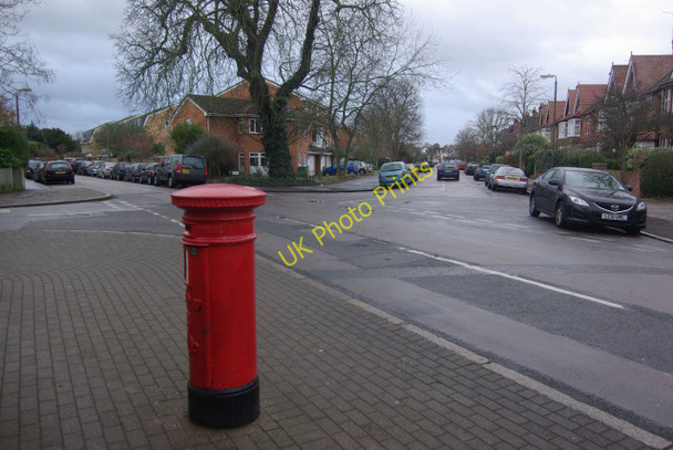 Photo 6"x4" Popes Avenue, Strawberry Hill Twickenham c2010