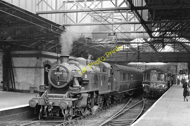 Photo 6"x4" Local trains at Crewe Crewe c1962