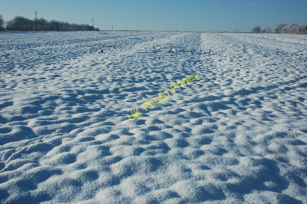Photo 6"x4" Snow covering ridge and furrow Earl's Croome c2010