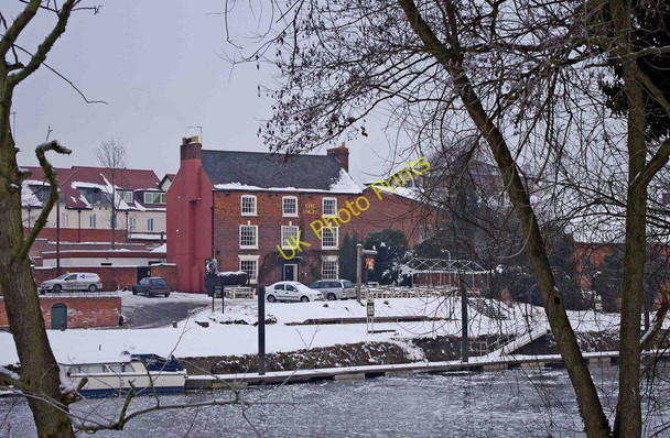 Photo 6"x4" The Angel, 14 Severn Side Stourport-on-Severn c2010