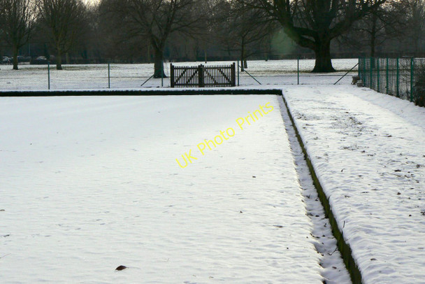 Photo 6"x4" Bowling white Cambridge\/TL4658 c2010