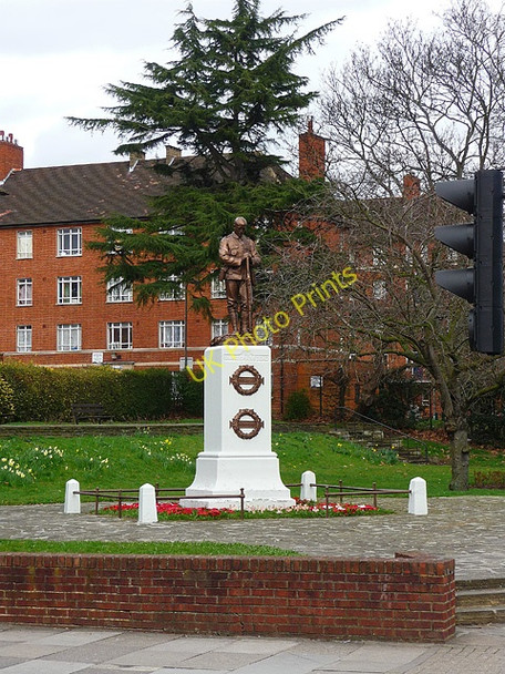 Photo 6"x4" War memorial, Streatham High Road Streatham c2010