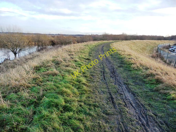Photo 6"x4" River Aire flood bank Wood Row\/SE3827 c2011