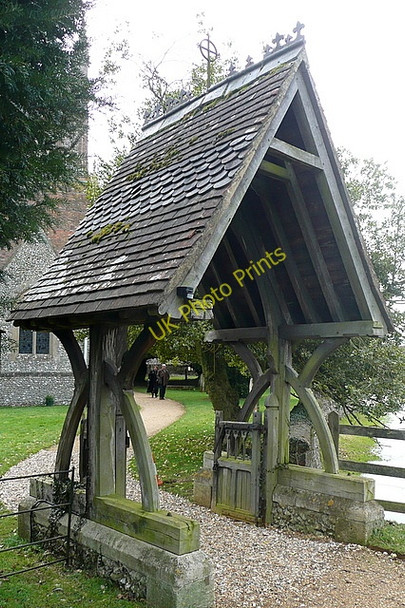 Photo 6"x4" Chawton church Alton\/SU7139 c2010