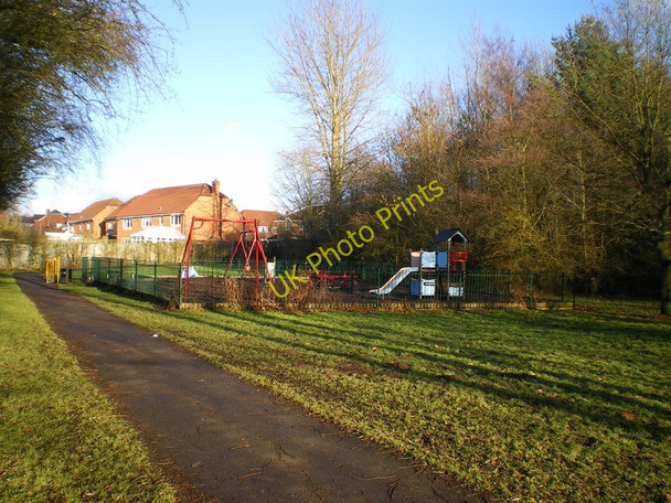 Photo 6"x4" Play area on Priorslee estate Telford c2011