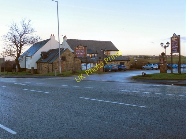 Photo 6"x4" Tavern On The Hill Deane\/SD6807 c2011