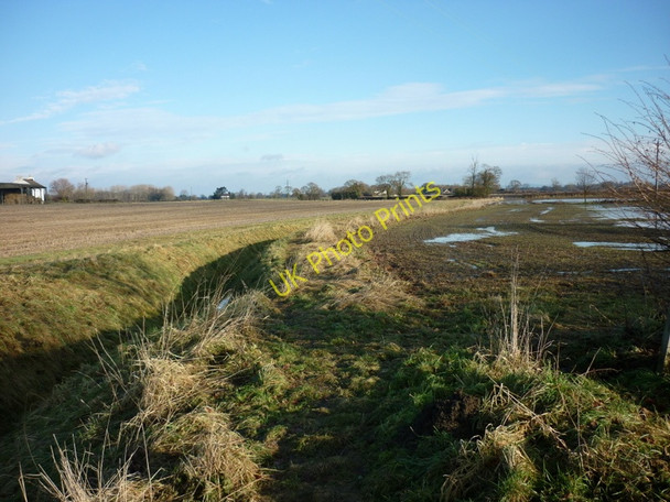 Photo 6"x4" A footpath on Murton Moor near Brownhills Farm Murton\/SE6552 c2011