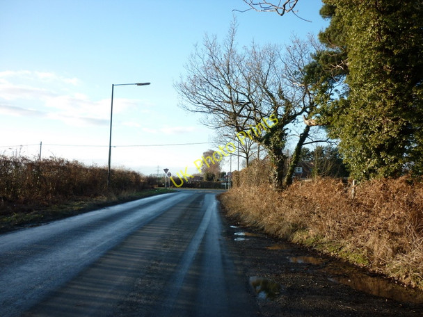 Photo 6"x4" Walking towards Strensall Road Earswick c2011