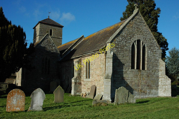 Photo 6"x4" Mansel Lacy church Mansell Lacy c2011