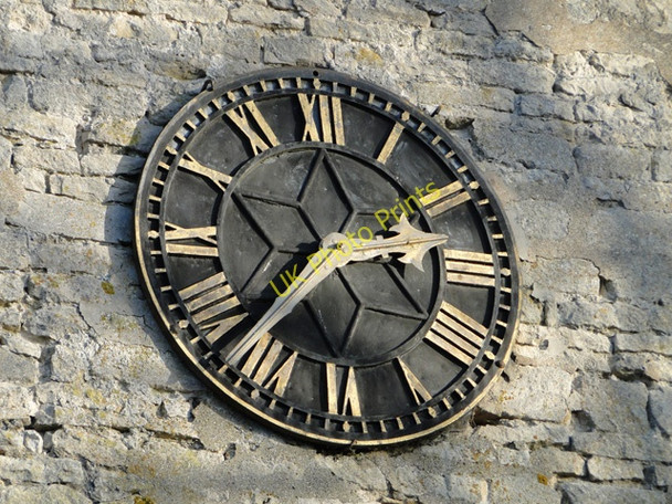 Photo 6"x4" The hands on the clock ...... Gedney Hill c2011