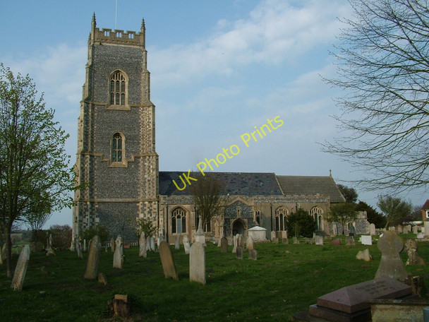 Photo 6"x4" All Saints Parish Church Brightlingsea c2010