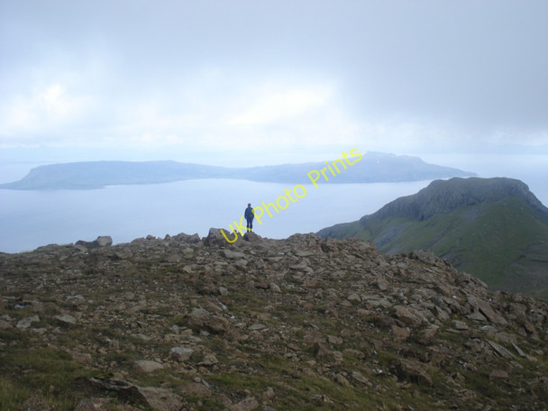 Photo 6"x4" The Isle of Eigg from Askival Beinn nan Stac c2010