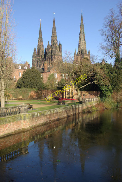 Photo 6"x4" Lichfield Cathedral Lichfield c2011