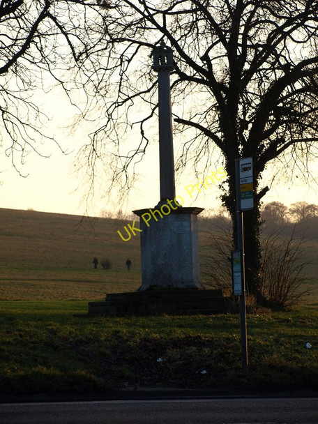 Photo 6"x4" Queen Vic Royston\/TL3541 c2011