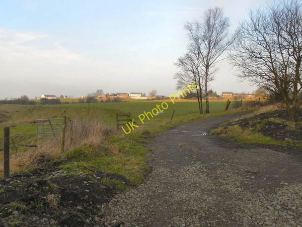 Photo 6"x4" Pit Lane Milnrow c2011