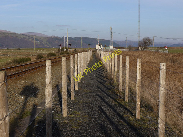 Photo 6"x4" New footpath besides the railway line Ynys Tachwedd\/SN6093 c2011