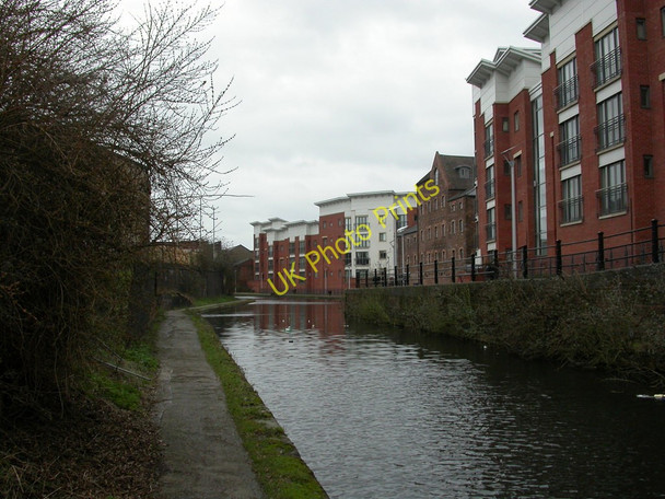 Photo 6"x4" Wolverhampton, canal Wolverhampton c2011