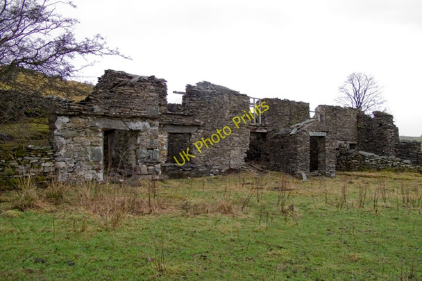 Photo 6"x4" Ruined farmhouse at East View Garnett Bridge c2011