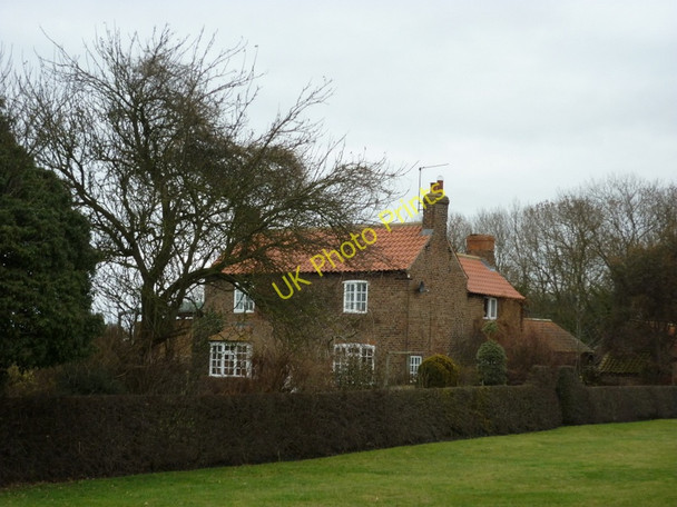 Photo 6"x4" Brickyard Farm on Beswick Road Beswick\/TA0148 c2011