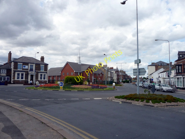 Photo 6"x4" Roundabout, Quay Street, Bridlington Bridlington c2009
