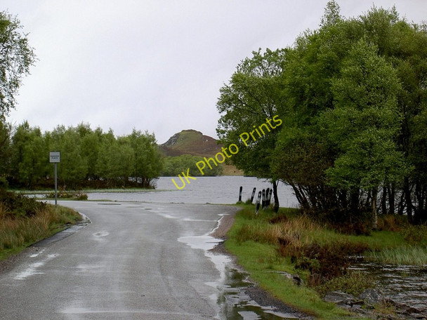 Photo 6"x4" Loch Tarff Loch Tarff c2005