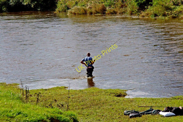 Photo 6"x4" Fishing in the River Severn Hampton\/SO7486 c2010
