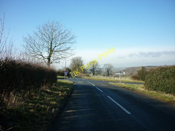Photo 6"x4" Looking up High Lane at Mook Street, near Gally Gap Westow c2011